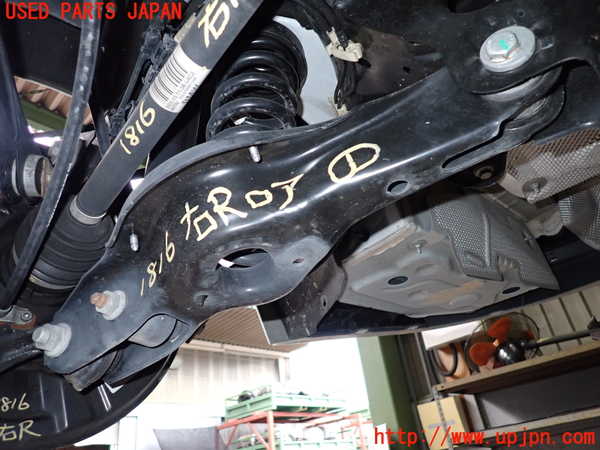 2UPJ-18165200]BMW 420i グランクーペ F36(4A20)右リアロアアーム1 中古_m0001.jpg