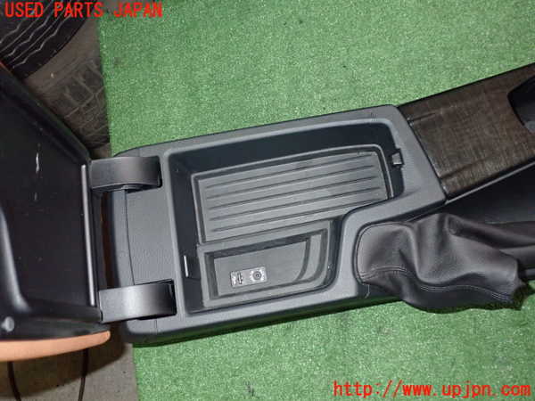 2UPJ-18167540]BMW 420i グランクーペ F36(4A20)センターコンソール 中古_m0003.jpg