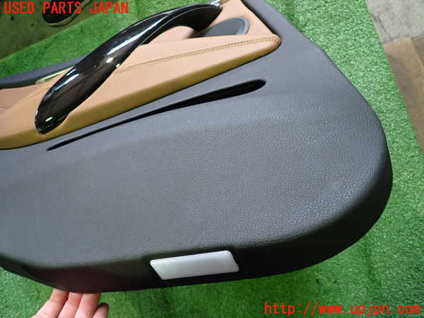 2UPJ-18161324]BMW 420i グランクーペ F36(4A20)左後ドア内張り 中古_m0002.jpg