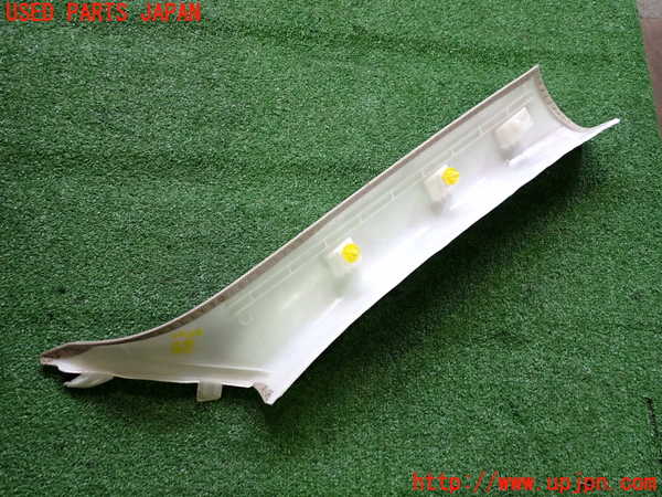 2UPJ-18167660]BMW 420i グランクーペ F36(4A20)左フロントピラートリム 中古_m0002.jpg