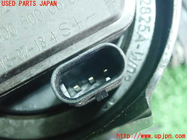 2UPJ-18172110]ベンツ A180 V177(176042)ウォーターポンプ 中古_m0004.jpg