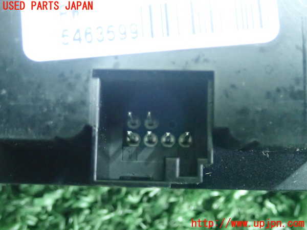 5UPJ-18176306]ベンツ A180 V177(176042)スイッチ1 (パーキング) 中古_m0004.jpg