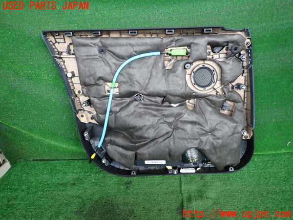 2UPJ-18201234]BMW X1(HT20)右前ドア内張り 中古 【F48】_m0002.jpg