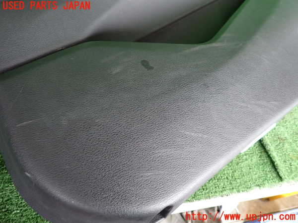 2UPJ-18201234]BMW X1(HT20)右前ドア内張り 中古 【F48】_m0004.jpg