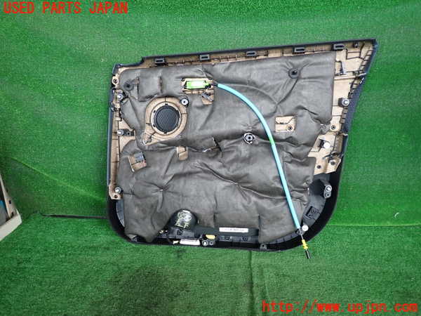 2UPJ-18201264]BMW X1(HT20)左前ドア内張り 中古 【F48】_m0002.jpg