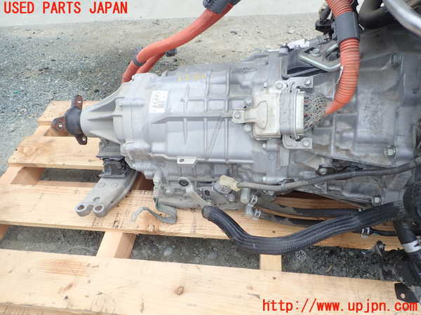 1UPJ-18213010]クラウン アスリート ハイブリッド(AWS210)ミッション AT 2AR-FSE 中古_m0003.jpg