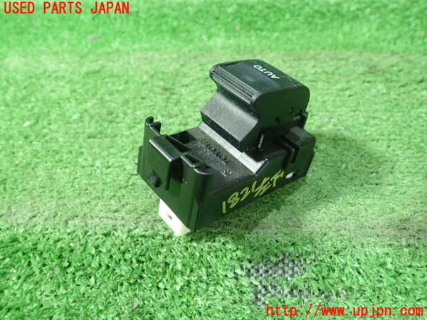 5UPJ-18216245]クラウン アスリート ハイブリッド(AWS210)左前パワーウィンドウスイッチ 中古_m0001.jpg