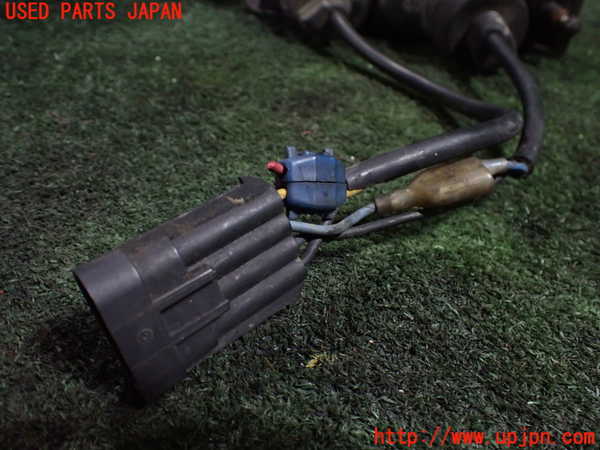 5UPJ-18221152]アルファロメオ・スパイダー(115)左コーナーランプ 【ジャンク】_m0004.jpg