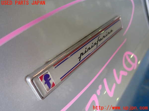 5UPJ-18221631]アルファロメオ・スパイダー(115)エンブレム1 中古_m0002.jpg