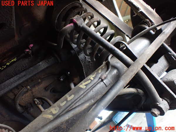 5UPJ-18225445]アルファロメオ・スパイダー(115)リアスタビライザー 中古_m0002.jpg