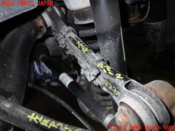 5UPJ-18235157]BMW 320i(8A20 F30)左リアアッパーアーム2 中古_m0001.jpg
