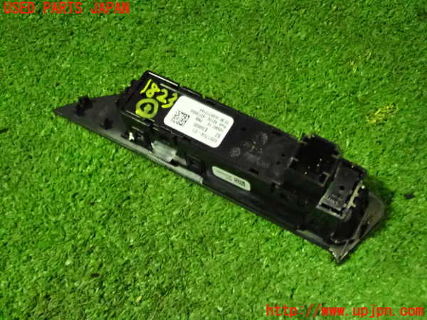 5UPJ-18236308]BMW 320i(8A20 F30)スイッチ3 (VSC OFF) 中古_m0003.jpg
