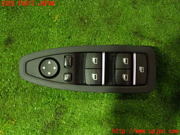 5UPJ-18236240]BMW 320i(8A20 F30)右前パワーウィンドウスイッチ 中古_m0001.jpg