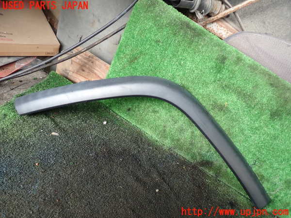 5UPJ-18251444]ジープグランドチェロキー(WK36A)右後オーバーフェンダー 中古_m0001.jpg