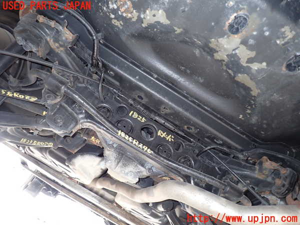 5UPJ-18255295]ジープグランドチェロキー(WK36A)リアメンバー 中古_m0001.jpg