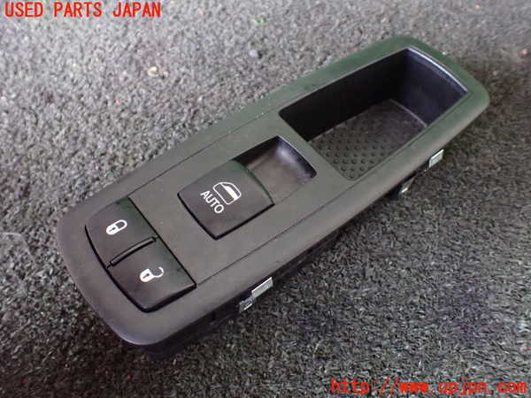 5UPJ-18256245]ジープグランドチェロキー(WK36A)左前パワーウィンドウスイッチ 中古_m0001.jpg