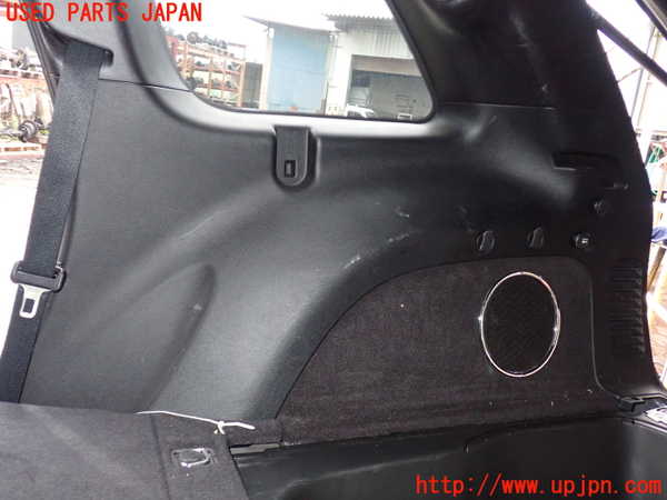 5UPJ-18257675]ジープグランドチェロキー(WK36A)右リアピラートリム 中古_m0003.jpg
