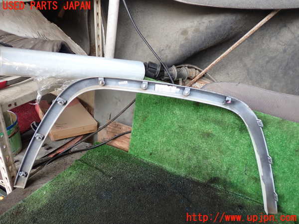 5UPJ-18261442]ジープグランドチェロキー(WK36T)左前オーバーフェンダー 中古_m0004.jpg