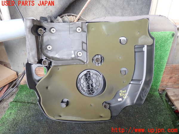 5UPJ-18262160]ジープグランドチェロキー(WK36T)エンジンアッパーカバー 中古_m0003.jpg