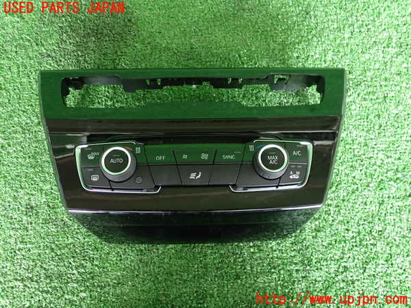 2UPJ-18276066]BMW X1(HS20)(F48)エアコンスイッチ1 中古_m0001.jpg