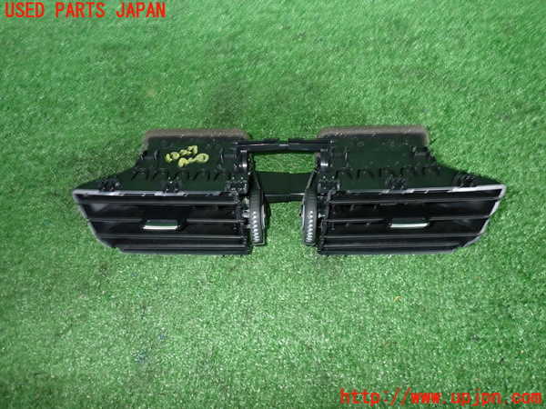 5UPJ-18277526]BMW X1(HS20)(F48)エアコン吹き出し口1 真中 中古_m0001.jpg