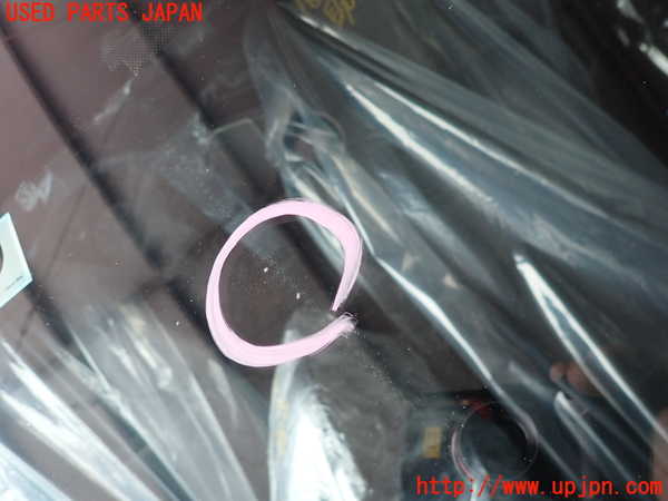 2UPJ-18281195]レンジローバー ヴェラール(LY2NA)フロントガラス 中古 PILKINGTON M1247-1 43R-001589_m0002.jpg