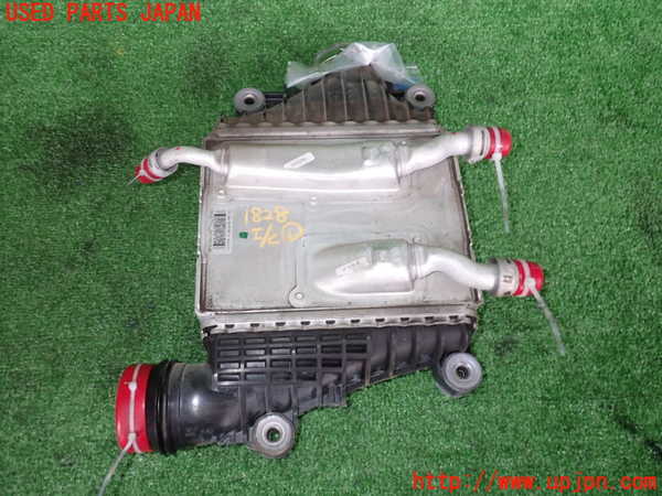 2UPJ-18282451]レンジローバー ヴェラール(LY2NA)インタークーラー1 中古_m0001.jpg
