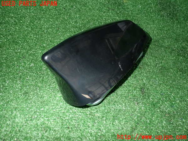 2UPJ-18286550]レンジローバー ヴェラール(LY2NA)アンテナ 中古_m0002.jpg