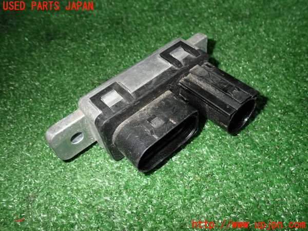 2UPJ-18286151]レンジローバー ヴェラール(LY2NA)コンピューター6(グロープラグリレー) 中古 GX73-12B533_m0002.jpg