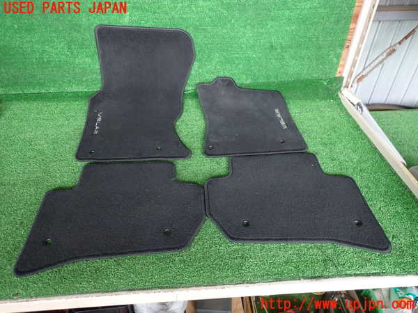 2UPJ-18287800]レンジローバー ヴェラール(LY2NA)フロアマット 中古_m0001.jpg