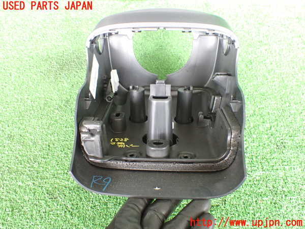 2UPJ-18287905]レンジローバー ヴェラール(LY2NA)コラムカバー 中古_m0003.jpg