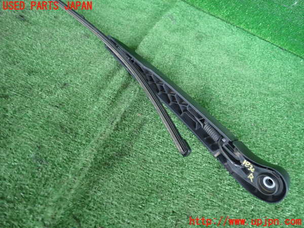 2UPJ-18301661]BMW X1(HT20)(F48)リアワイパーアーム1 中古_m0002.jpg