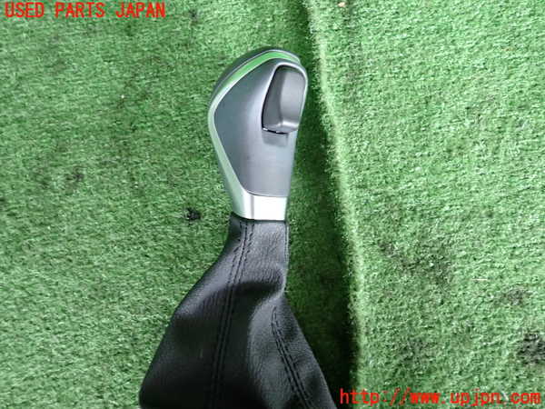 5UPJ-18307570]BMW X1(HT20)(F48)シフトノブ 中古_m0003.jpg