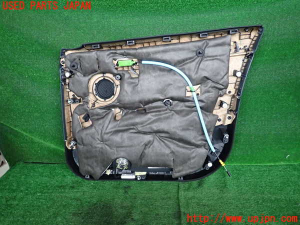 5UPJ-18301264]BMW X1(HT20)(F48)左前ドア内張り 中古_m0002.jpg