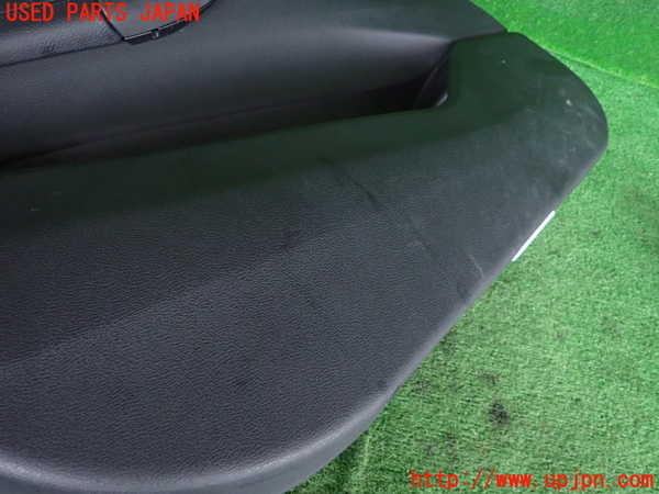 5UPJ-18301264]BMW X1(HT20)(F48)左前ドア内張り 中古_m0004.jpg