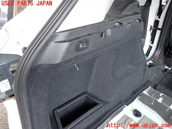 5UPJ-18307680]BMW X1(HT20)(F48)左リアピラートリム 中古_m0005.jpg