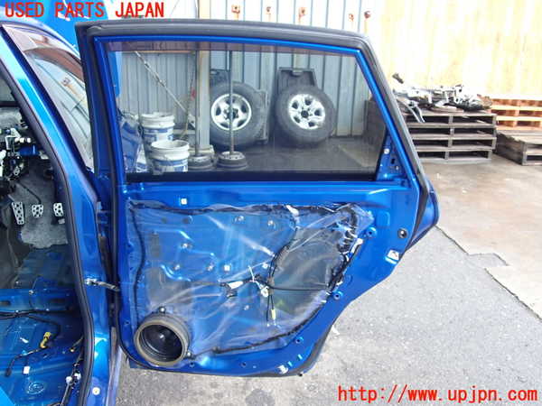 5UPJ-18311290]インプレッサ WRX-STi C型(GRB)右後ドア 中古 JQA M263 43R-006709_m0005.jpg