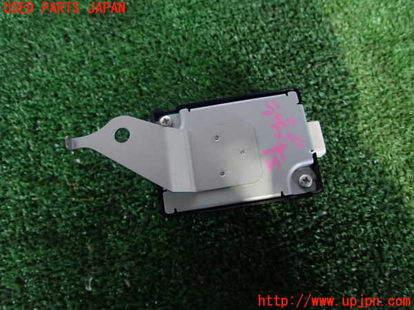 5UPJ-18316148]インプレッサ WRX-STi C型(GRB)コンピューター3(レシーバーASSY) 中古 88831AG010_m0002.jpg