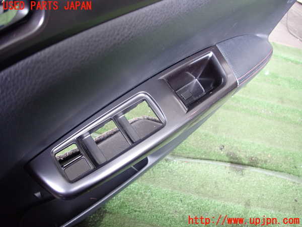 5UPJ-18311234]インプレッサ WRX-STi C型(GRB)右前ドア内張り 中古_m0003.jpg