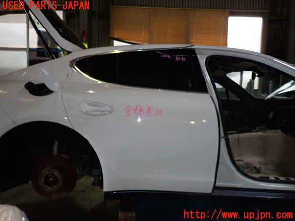 5UPJ-18331290]ポルシェ・パナメーラ 4S(970M48A)右後ドア (43R-00082) 中古_m0001.jpg