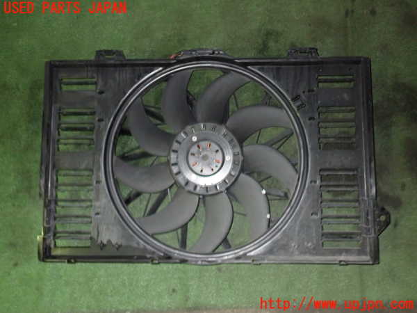 5UPJ-18336836]ポルシェ・パナメーラ 4S(970M48A)電動ファン1 中古_m0001.jpg