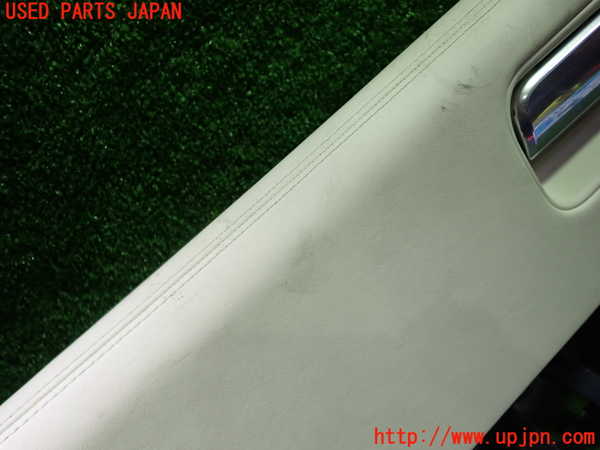 5UPJ-18337516]ポルシェ・パナメーラ 4S(970M48A)グローブボックス1 ジャンク部品取り_m0002.jpg