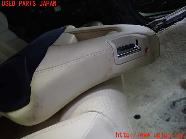 5UPJ-18337145]ポルシェ・パナメーラ 4S(970M48A)右2列目シート 中古_m0004.jpg