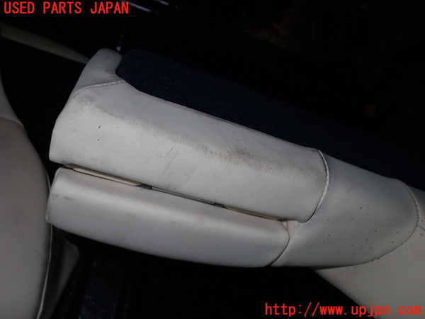5UPJ-18337175]ポルシェ・パナメーラ 4S(970M48A)左2列目シート 中古_m0004.jpg