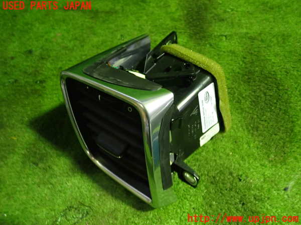 5UPJ-18337527]ポルシェ・パナメーラ 4S(970M48A)エアコン吹き出し口2 (左) 中古_m0002.jpg