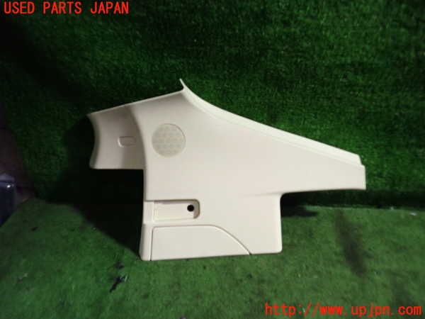 5UPJ-18337675]ポルシェ・パナメーラ 4S(970M48A)右リアピラートリム 中古_m0001.jpg