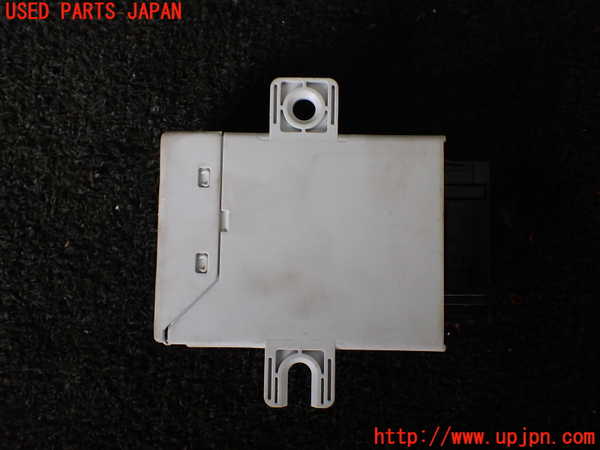 5UPJ-18346149]ベントレー・コンチネンタル・フライング・スパー(BSBEB)コンピューター4 3W7 907 273 中古_m0003.jpg