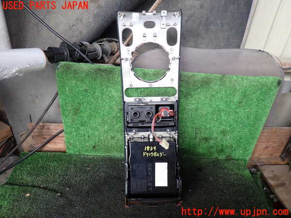 1UPJ-18347810]ベントレー・コンチネンタル・フライング・スパー(BSBEB)ドリンクホルダー 中古_m0003.jpg