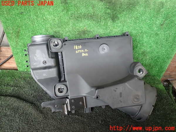 1UPJ-18352560]BMW アクティブハイブリッド7L(F04)(AH7L)(YE30)エアクリーナーボックス 中古_m0002.jpg
