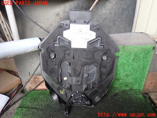 1UPJ-18362160]BMW アクティブハイブリッド7L(AH7L F04)(KX44L)エンジンアッパーカバー 中古_m0003.jpg